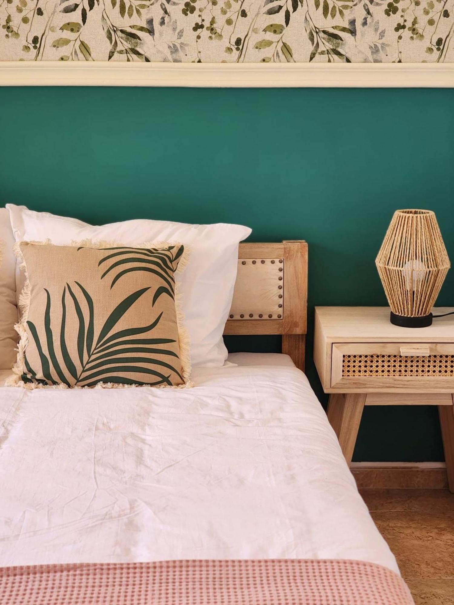 Cozy Apartment In Central Almada W Swing Chairs מראה חיצוני תמונה