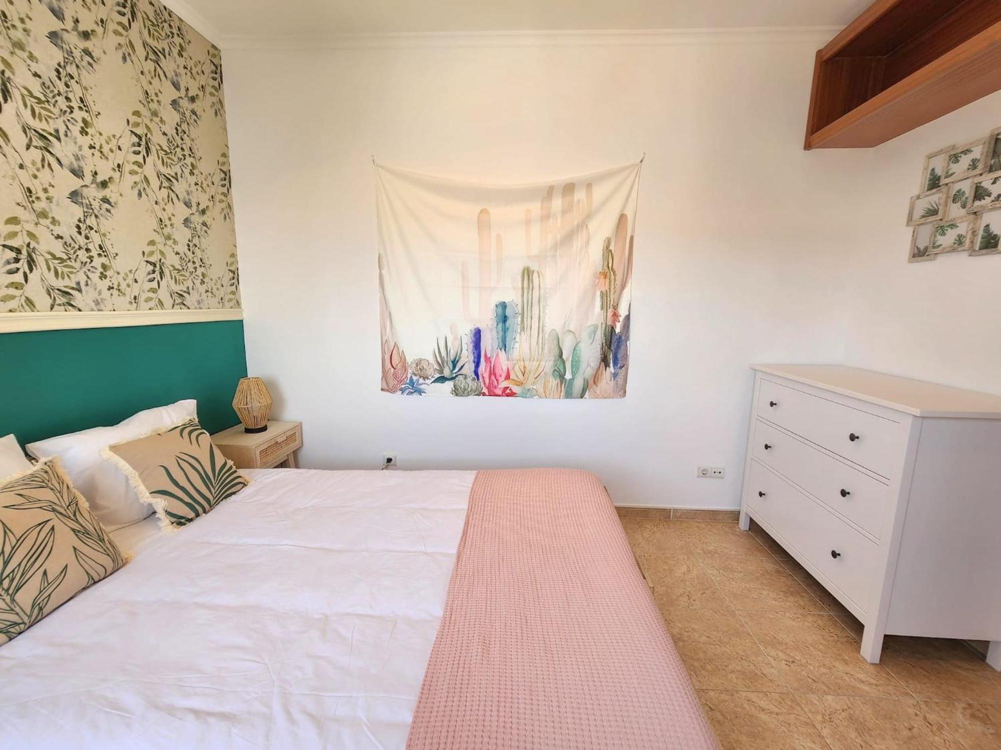 Cozy Apartment In Central Almada W Swing Chairs מראה חיצוני תמונה